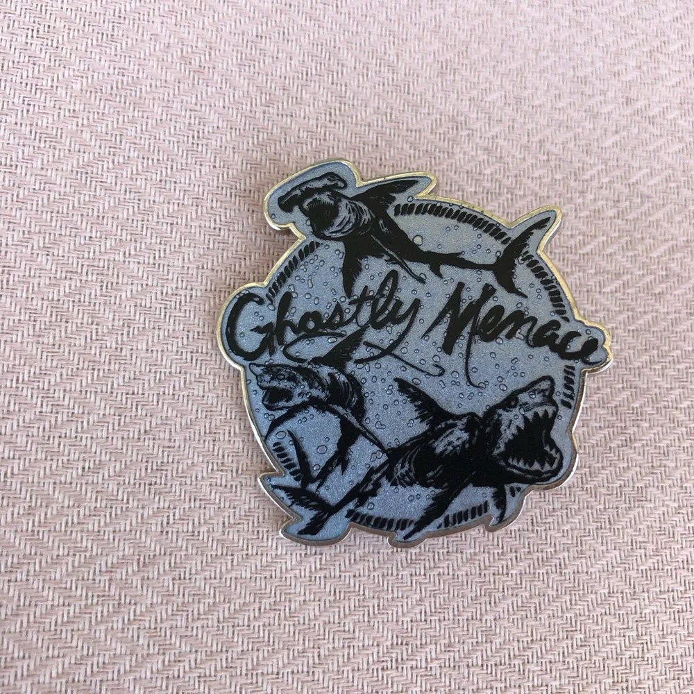 Disney Store Jake and the‎ Neverland Pirates 12'' & Pirates of the Caribbean Pin